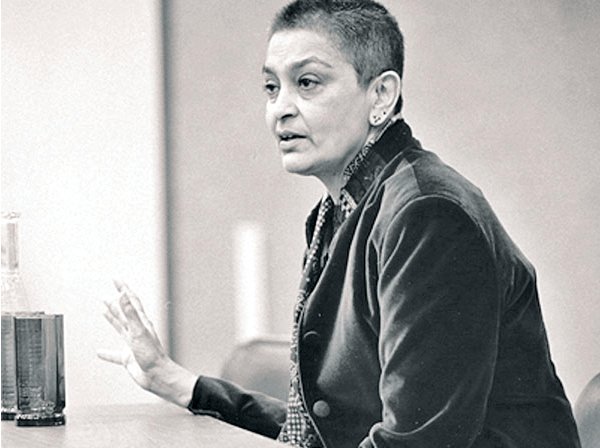 This image has an empty alt attribute; its file name is spivak.png
